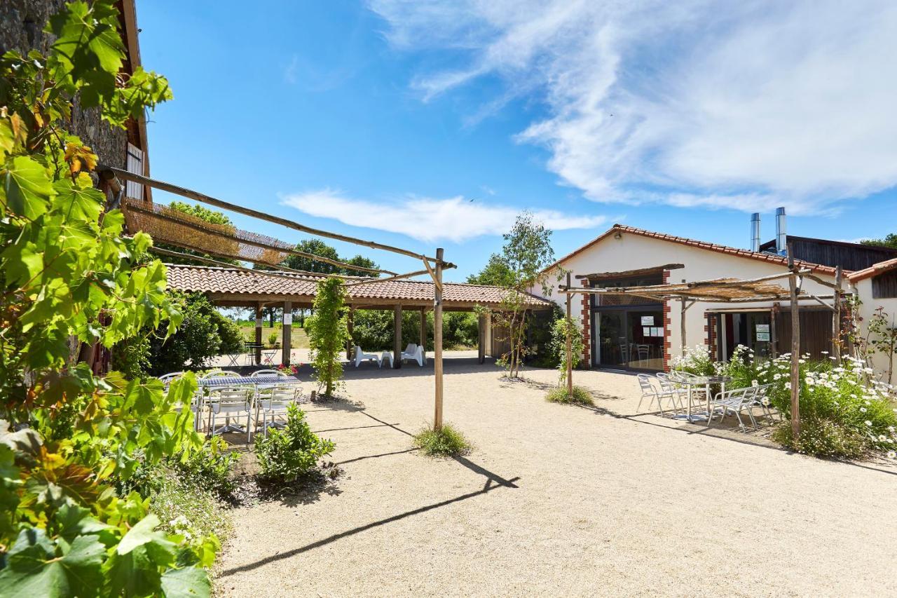 Domaine De L'Oiseliere Hotel Chauche Bagian luar foto